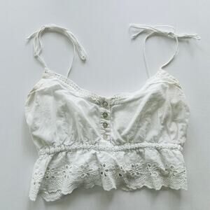 Blue Blush Eyelet Crop Top White Size Medium Cotton Beach Boho Cute